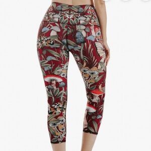 Yoga Democracy "Fun Gal" Moth and Mushroom Printed High-Rise Leggings Size Large
